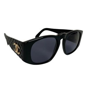 AUTHENTIC CHANEL QUILTED FRAME SUNGLASSES